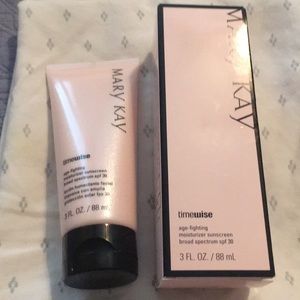 Mary Kay moisturizer